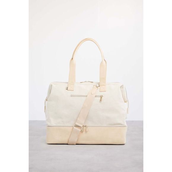 BEIS Handbags - NWT BEIS Weekender bag in Beige